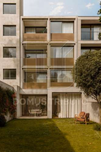Apartamento T1+1 Mezanino Novo com Varanda | Matosinhos Sul