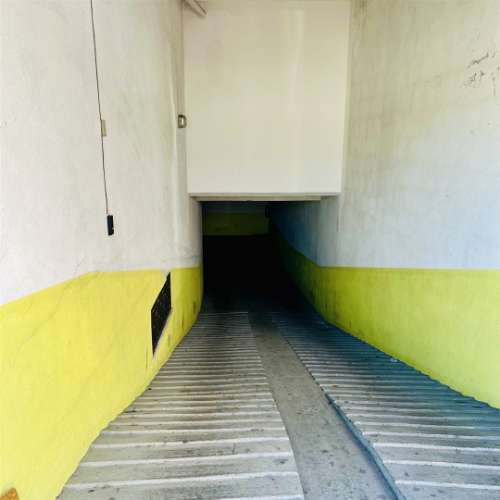 Garagem à venda no Montijo