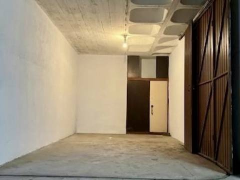 Oportunidade no Centro do Montijo: Garagem Privativa / Box