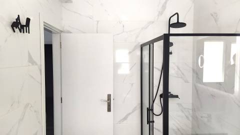 Apartamento T2 Arrendamento em Colmeias e Memória,Leiria