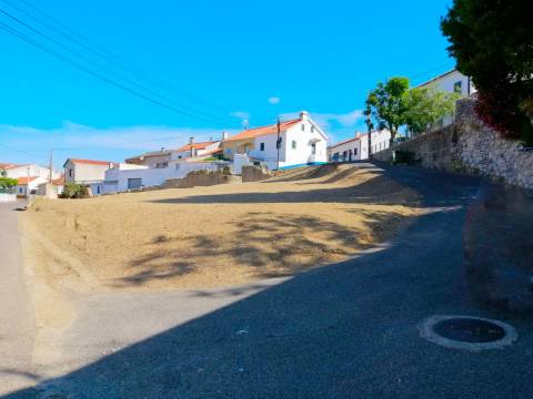 Terreno Urbano para Construção na Brogueira