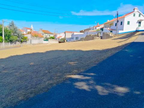 Terreno Urbano para Construção na Brogueira