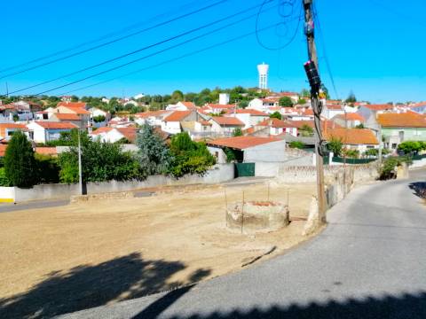 Terreno Urbano para Construção na Brogueira