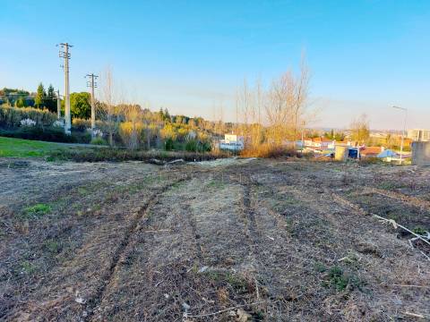 Lotes de Terreno para construção , localizados na Urbanização do Cerejal, Torres Novas