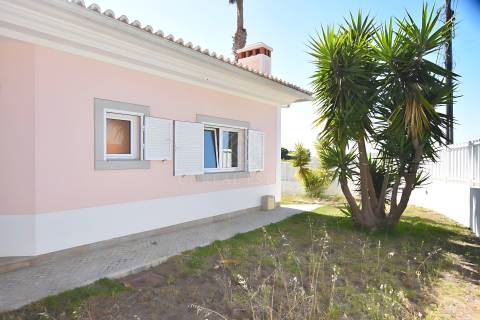 Moradia Isolada T3+2 Venda em Sesimbra (Castelo),Sesimbra