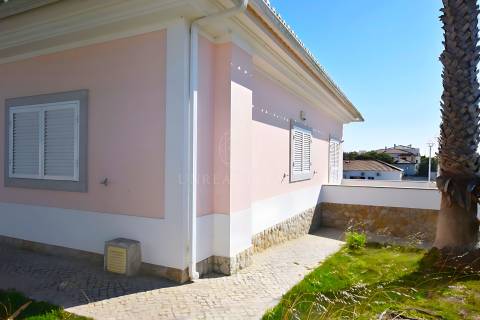 Moradia Isolada T3+2 Venda em Sesimbra (Castelo),Sesimbra