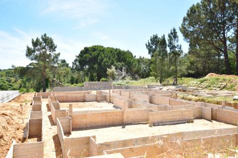 Moradia Isolada T3 Venda em Sesimbra (Castelo),Sesimbra