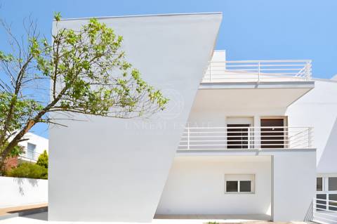 Moradia T4 Venda em Sesimbra (Castelo),Sesimbra