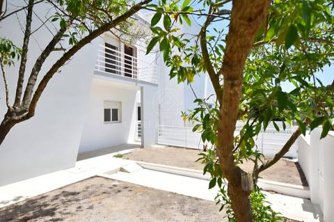 Moradia T4 Venda em Sesimbra (Castelo),Sesimbra