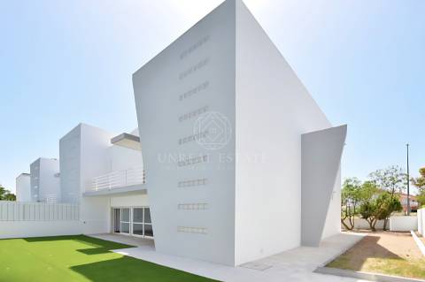 Moradia T4 Venda em Sesimbra (Castelo),Sesimbra