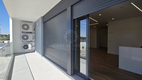 Apartamentos T2,T3, T3+1 (equivalente a T4) e T4, no Entroncamento com Acabamentos Premium