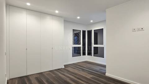 Apartamentos T2,T3, T3+1 (equivalente a T4) e T4, no Entroncamento com Acabamentos Premium