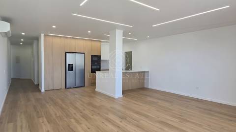 Apartamentos T2,T3 e T3+1 (equivalente a T4) no Entroncamento com Acabamentos Premium