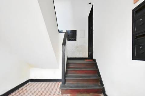 Apartamento T2 no Centro do Barreiro – Excelente Localização e Luminosidade