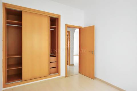 Apartamento T2 no Centro do Barreiro – Excelente Localização e Luminosidade