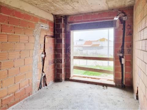 Apartamento T3, em construção, com Parqueamento, localizado no Montijo | Entrega em 2026