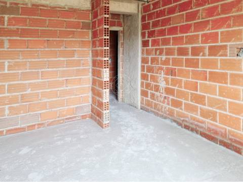 Apartamento T3, em construção, com Parqueamento, localizado no Montijo | Entrega em 2026