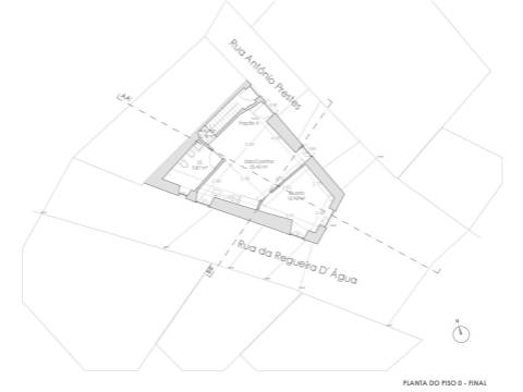 Apartamento T1 em Remodelação Total no Centro Histórico de Torres Novas
