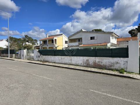 Moradia Isolada T3+1 Venda em Sesimbra (Castelo),Sesimbra