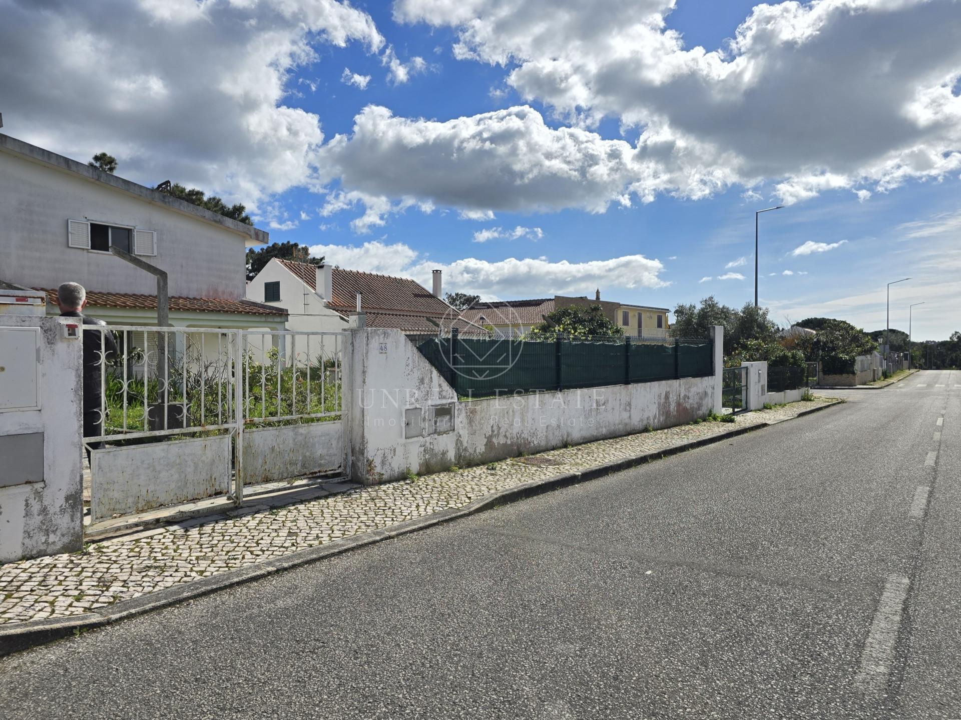 Moradia Isolada T3+1 Venda em Sesimbra (Castelo),Sesimbra