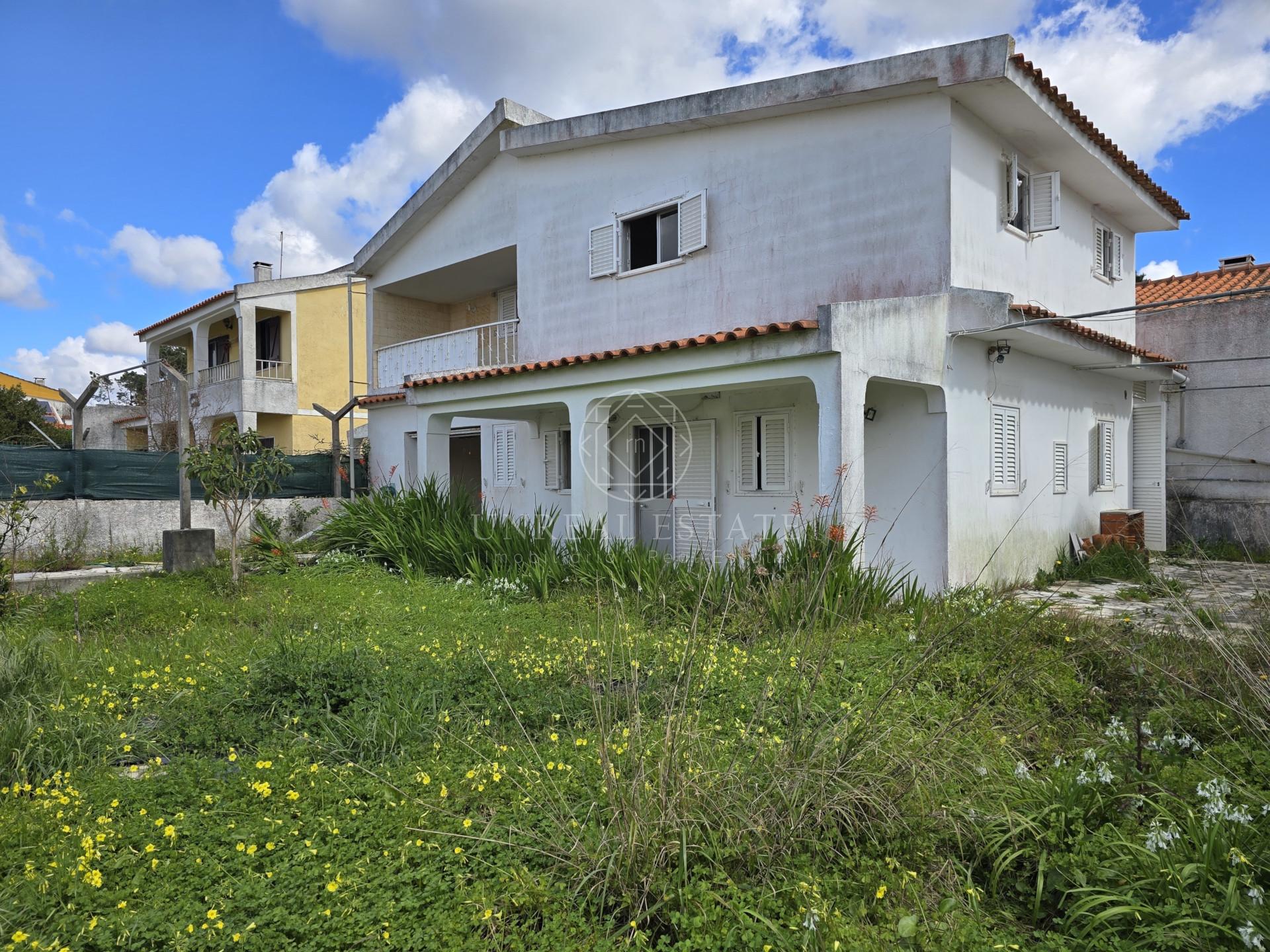 Moradia Isolada T3+1 Venda em Sesimbra (Castelo),Sesimbra