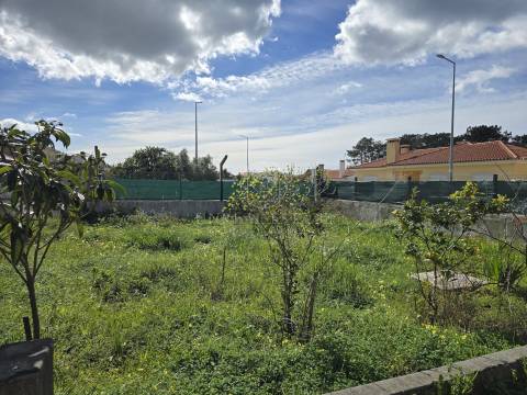 Moradia Isolada T3+1 Venda em Sesimbra (Castelo),Sesimbra