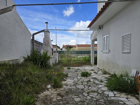 Moradia Isolada T3+1 Venda em Sesimbra (Castelo),Sesimbra
