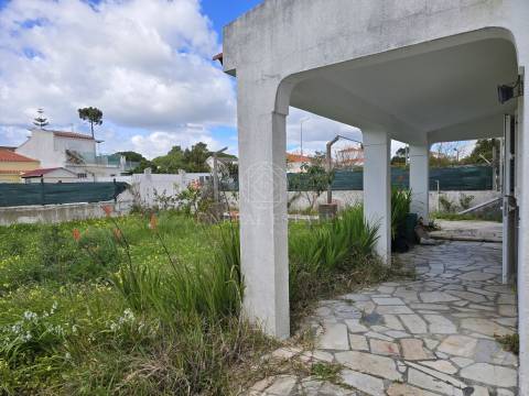 Moradia Isolada T3+1 Venda em Sesimbra (Castelo),Sesimbra