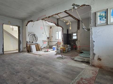 Moradia Isolada T3+1 Venda em Sesimbra (Castelo),Sesimbra