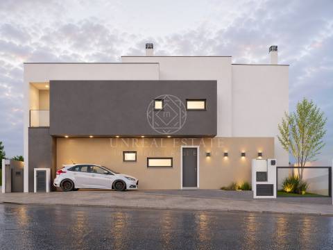 Moradia Geminada T3 com duas Suítes e zona de lazer, localizada no Pinhal General, Fernão Ferro