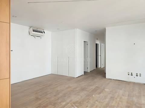 Apartamento T2 Premium na Zona Histórica de Torres Novas com Parqueamento