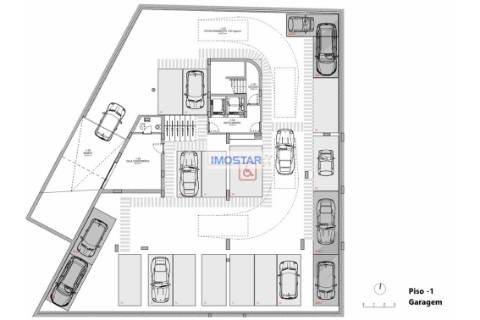 Apartamento T3 em Vilamoura de construccao nova com vistas distantes para o mar.