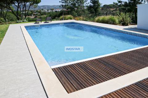 Moradia isolada T3 com piscina em Almancil