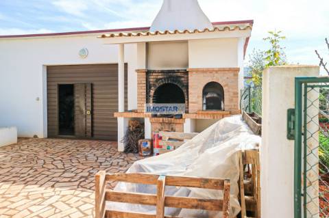 Grande casa T8 +2 em Benfarras, Quarteira