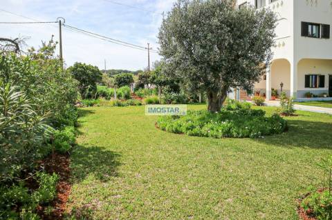 Grande casa T8 +2 em Benfarras, Quarteira