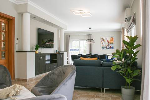 Moradia T4 na prestigiada Fonte Algarve, perto de Vale do Lobo