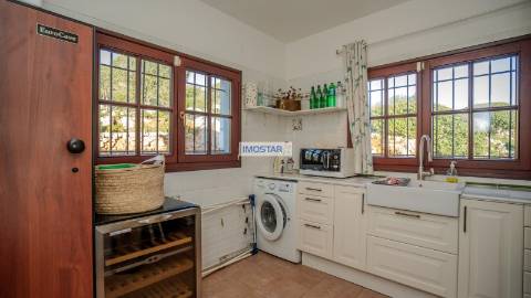 Casa de Campo T4 com vista panorâmica para o mar em Santa Bárbara de Nexe, Faro