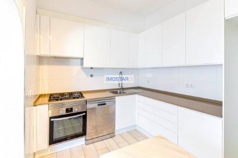 Moradia T3 em estilo tradicional português perto da Quinta do Lago