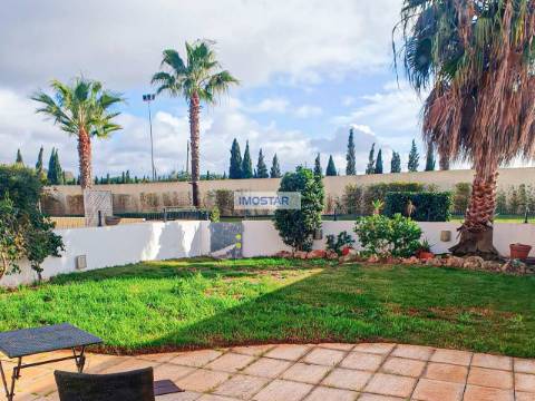 Moradia Contemporânea T3 em Al-Sakia