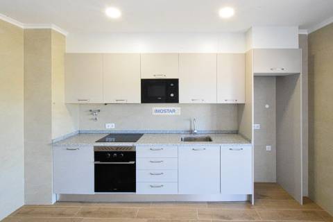 Apartamento T2 em edifício contemporâneo em Loulé