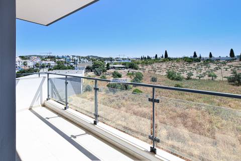 Apartamento T2 em edifício contemporâneo em Loulé