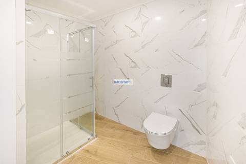 Apartamento T2 em edifício contemporâneo em Loulé