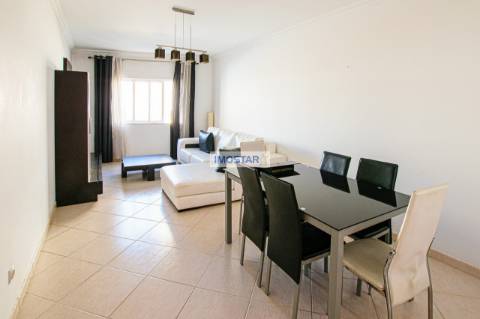 Apartamento T2 no coração de Quarteira