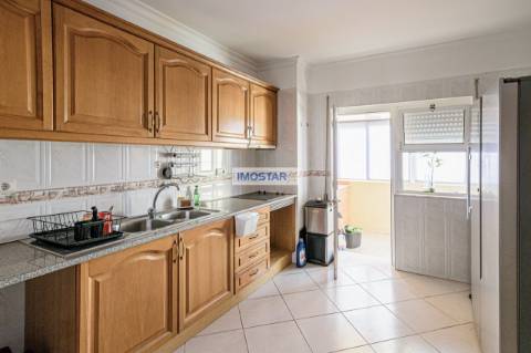 Apartamento T2 no coração de Quarteira