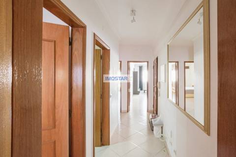 Apartamento T2 no coração de Quarteira