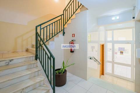 Apartamento T2 no coração de Quarteira