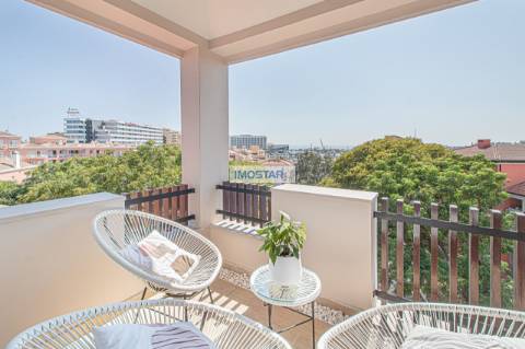 Penthouse Triplex T3 no coração de Vilamoura.