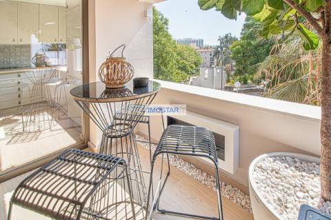 Penthouse Triplex T3 no coração de Vilamoura.