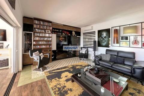 Villa T4 com deslumbrantes vistas panorâmicas do oceano em Boliqueime