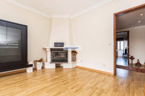 Apartamento T4 Venda em São Domingos de Rana,Cascais